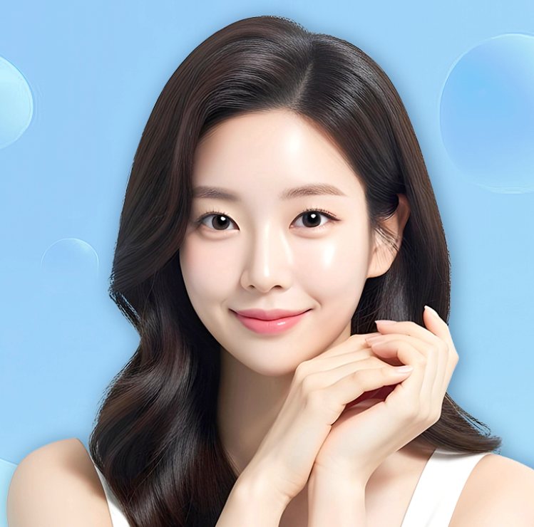 두 손을 모으고 미소 짓는 여성 모델