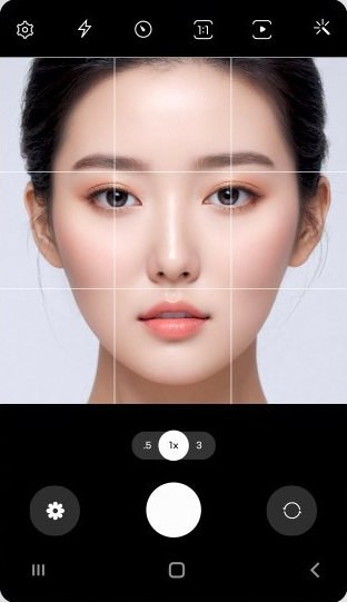 스마트폰 카메라 화면 속 여성 얼굴 — 광대 발달