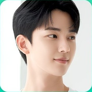 옆을 바라보는 남성 모델 45도 얼굴